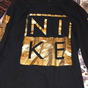 Gold black nike long sleeve shirt
